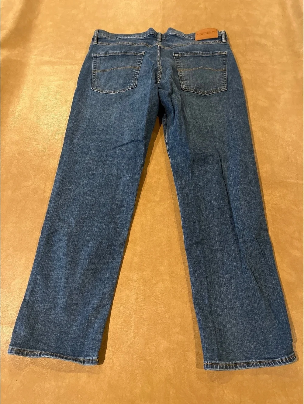 Lucky Brand 221 Straight Jeans (Men’s 36x30)